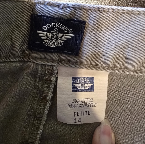 Womens Beige Dockers Chino Pants - Picture 3 of 4